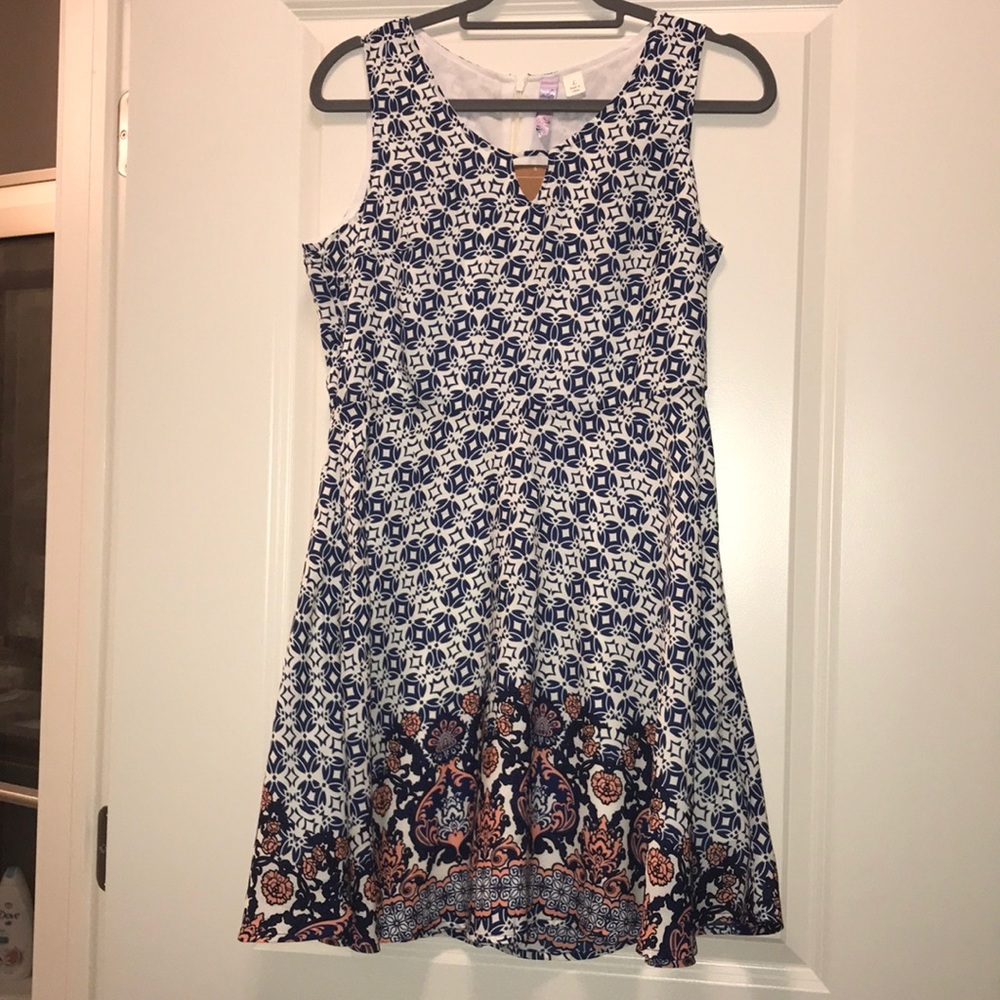 Key hole dress